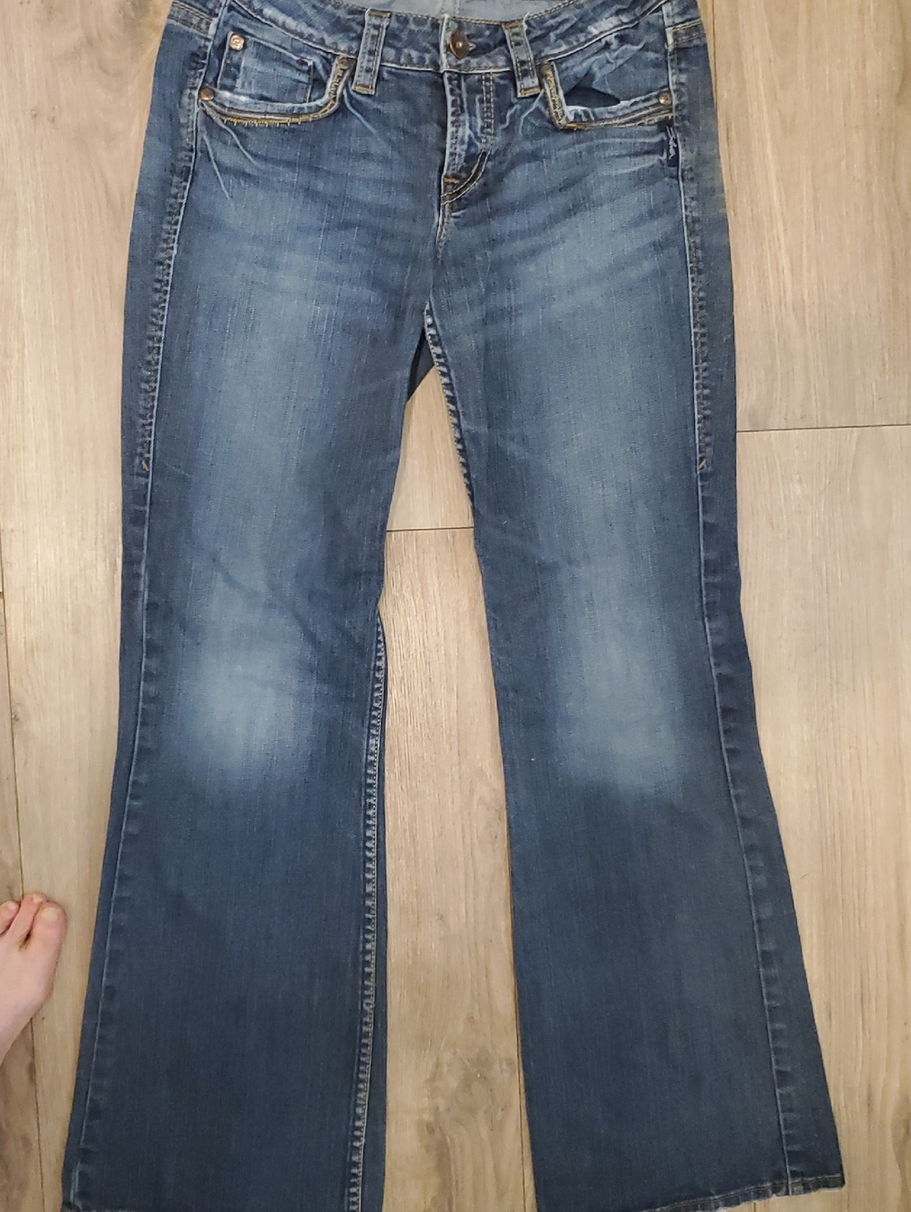 Silver Jeans Women’s Medium Blue Wide-Leg Flare Denim
